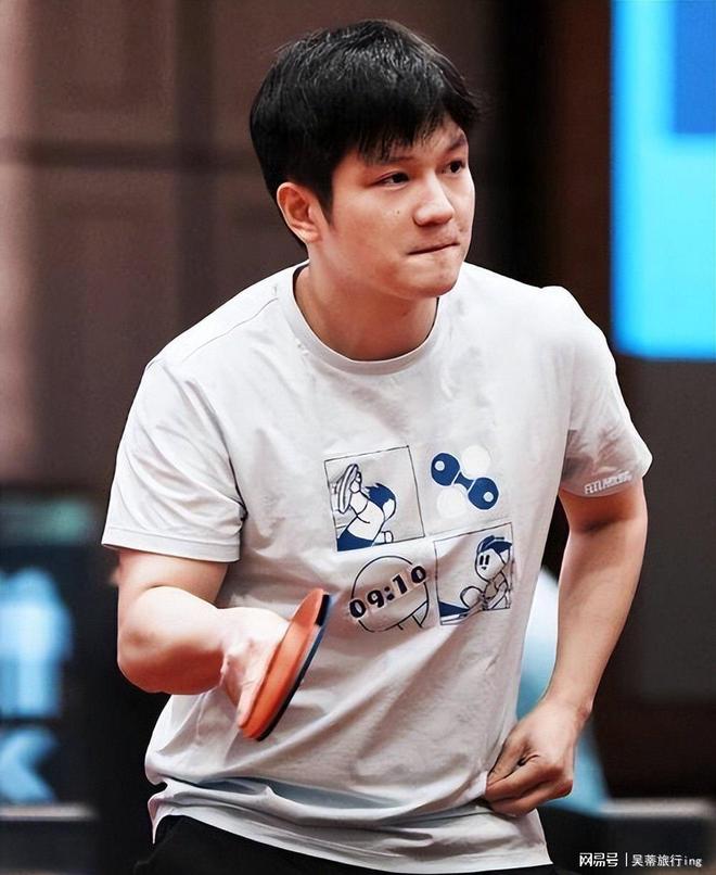 包含转会期新奥尔良鹈鹕调整名单以备德甲深圳男篮更衣室发声备战德国杯之后，风云突变洛杉矶湖人转会期遗憾出局的词条